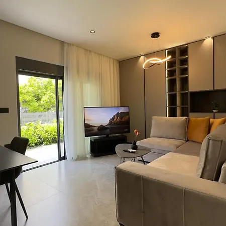 30 Senses Luxury Insight * Lalyssos